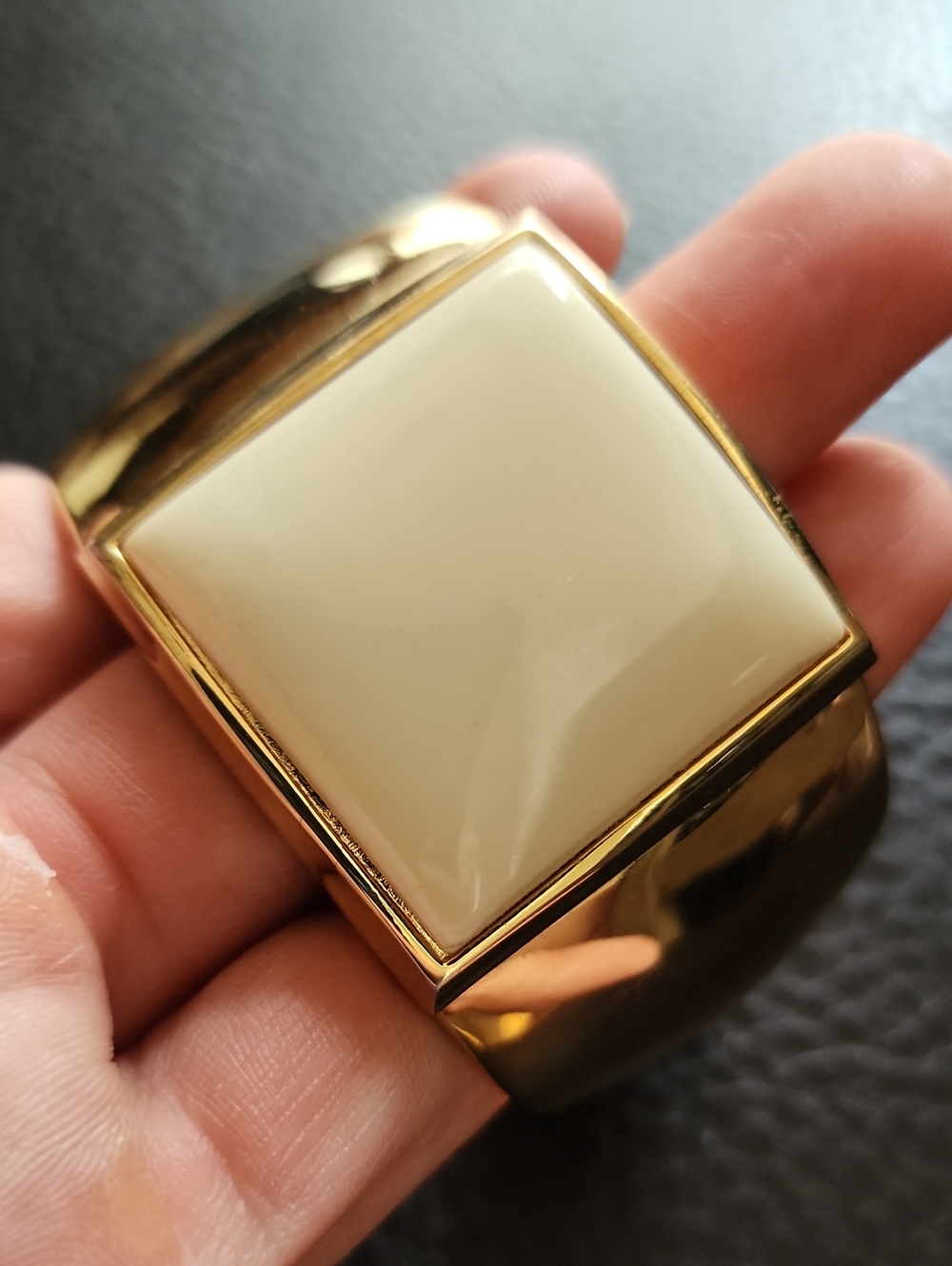 VTG Avon Gold-Tone Cuff Bracelet with Cream Inlay